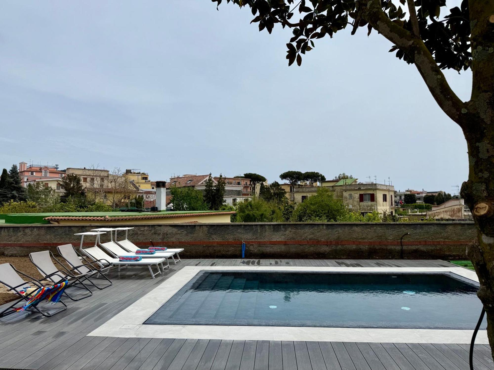 Villa Francesca - Private Pool ซอร์เรนโต ภายนอก รูปภาพ